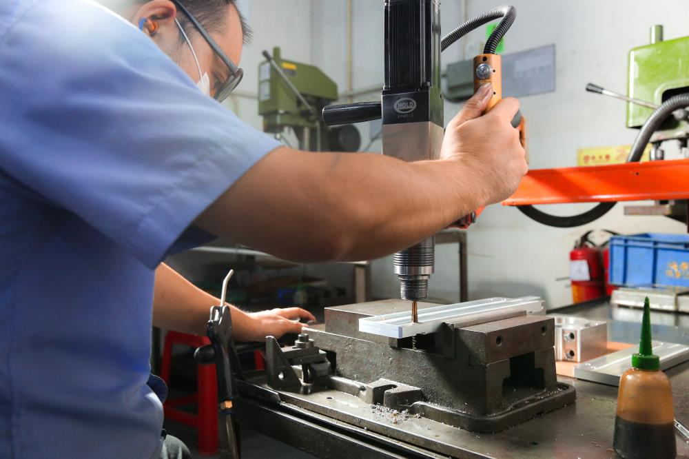 日常使用cnc加工中心的設(shè)計標準是什么？